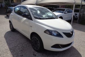 1000 HYBRID SILVER 70 CV KM 0 ITALIA