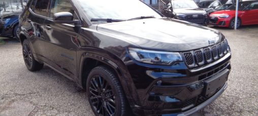 1300 PHEV S 180 CV 4X4 AUTOM. ITALIA