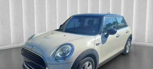 D 1500 5 PORTE 116 CV AUTOM. ITALIA