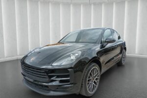 2000 V4 245 CV PDK ITALIA